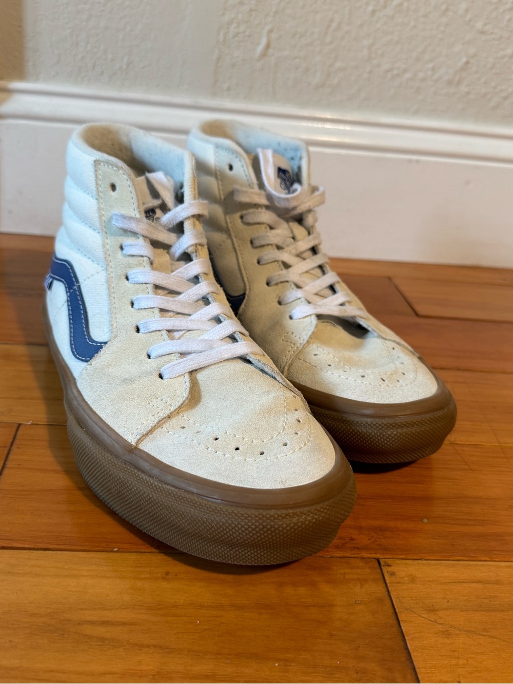 Vans Men’s High-Top Suede Sneakers in White and Blue with Gum Sole
